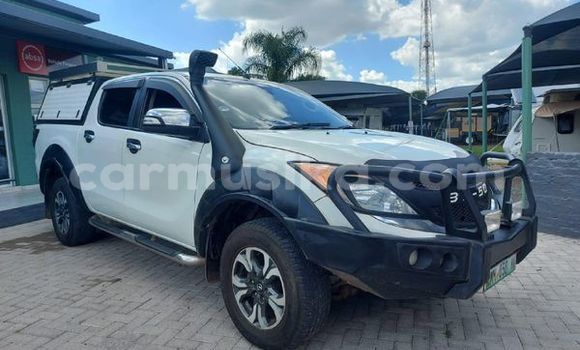 Buy Used Mazda BT-50 White Car in Beitbridge in Matabeleland South