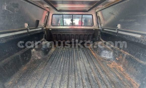 Acheter Occasion Voiture Mazda BT-50 Blanc à Beitbridge, Matabeleland South Acheter Occasion Voiture Mazda BT-50 Blanc à Beitbridge, Matabeleland South