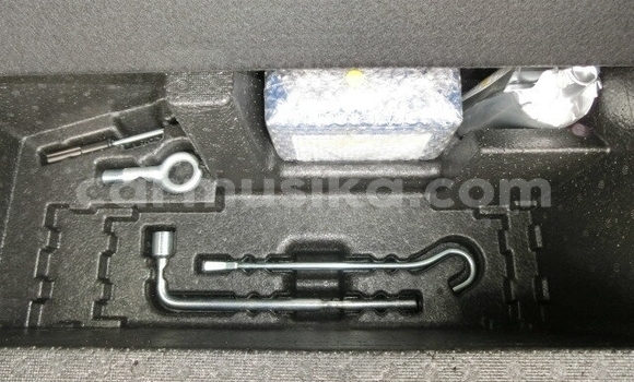 Nunua Ilio tumika Honda Fit Fedha Gari ndani ya Beitbridge nchini Matabeleland Kusini Nunua Ilio tumika Honda Fit Fedha Gari ndani ya Beitbridge nchini Matabeleland Kusini