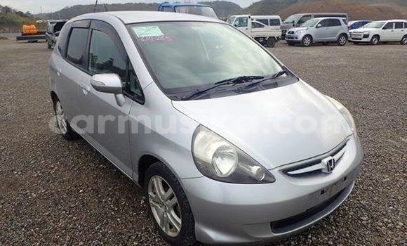 Acheter Occasion Voiture Honda Fit Gris à Beitbridge, Matabeleland South Acheter Occasion Voiture Honda Fit Gris à Beitbridge, Matabeleland South