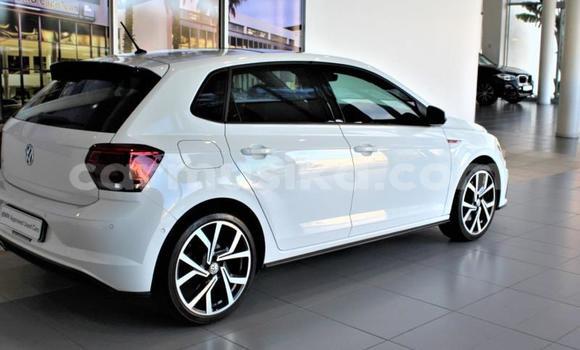 Acheter Occasion Voiture Volkswagen Polo GTI Blanc à Beitbridge, Matabeleland South Acheter Occasion Voiture Volkswagen Polo GTI Blanc à Beitbridge, Matabeleland South