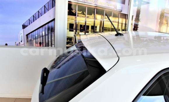 Acheter Occasion Voiture Volkswagen Polo GTI Blanc à Beitbridge, Matabeleland South Acheter Occasion Voiture Volkswagen Polo GTI Blanc à Beitbridge, Matabeleland South