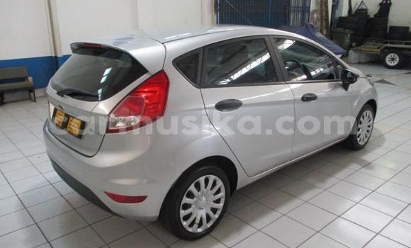 Acheter Occasion Voiture Ford Fiesta Gris à Beitbridge, Matabeleland South Acheter Occasion Voiture Ford Fiesta Gris à Beitbridge, Matabeleland South