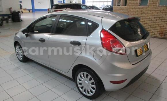 Acheter Occasion Voiture Ford Fiesta Gris à Beitbridge, Matabeleland South Acheter Occasion Voiture Ford Fiesta Gris à Beitbridge, Matabeleland South