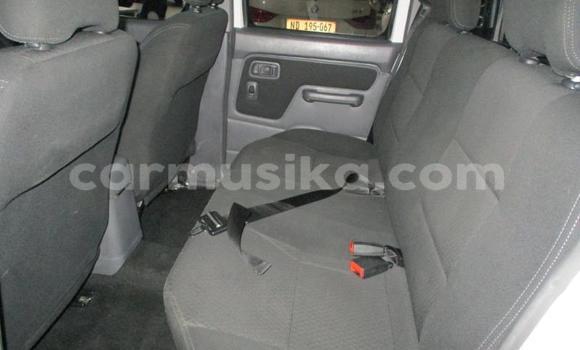 Acheter Occasion Voiture Nissan Hardbody Blanc à Beitbridge, Matabeleland South Acheter Occasion Voiture Nissan Hardbody Blanc à Beitbridge, Matabeleland South