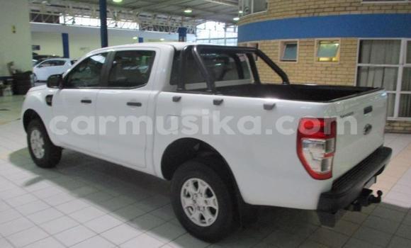 Acheter Occasion Voiture Ford Ranger Blanc à Beitbridge, Matabeleland South Acheter Occasion Voiture Ford Ranger Blanc à Beitbridge, Matabeleland South
