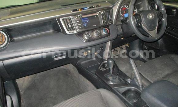 Tenga Tsaru Toyota RAV4 Chena Mota in Beitbridge in Matabeleland South Tenga Tsaru Toyota RAV4 Chena Mota in Beitbridge in Matabeleland South