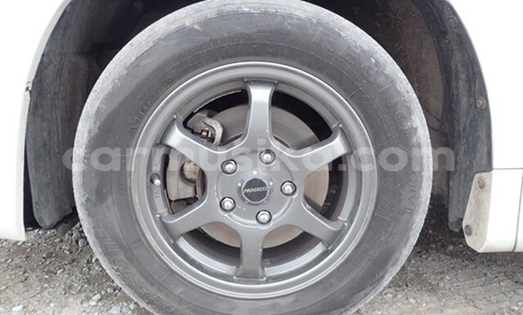 Buy Used Toyota Voxy White Car in Harare in Harare Buy Used Toyota Voxy White Car in Harare in Harare