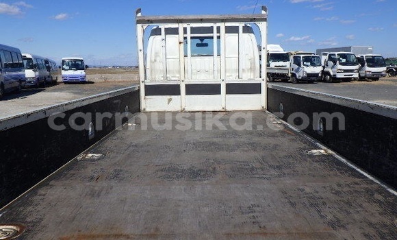 Buy Used Toyota Dyna White Car in Harare in Harare Buy Used Toyota Dyna White Car in Harare in Harare