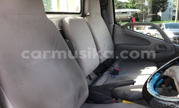 Acheter Occasion Utilitaire Toyota Dyna Blanc à Beitbridge, Matabeleland South Acheter Occasion Utilitaire Toyota Dyna Blanc à Beitbridge, Matabeleland South