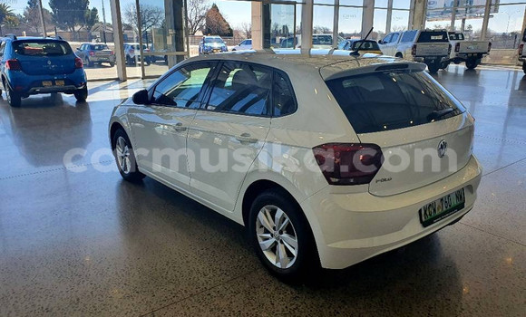 Nunua Ilio tumika Volkswagen Polo Nyeupe Gari ndani ya Beitbridge nchini Matabeleland Kusini Nunua Ilio tumika Volkswagen Polo Nyeupe Gari ndani ya Beitbridge nchini Matabeleland Kusini