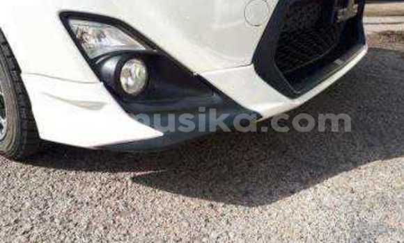 Acheter Occasion Voiture Toyota GT86 Blanc à Beitbridge, Matabeleland South Acheter Occasion Voiture Toyota GT86 Blanc à Beitbridge, Matabeleland South