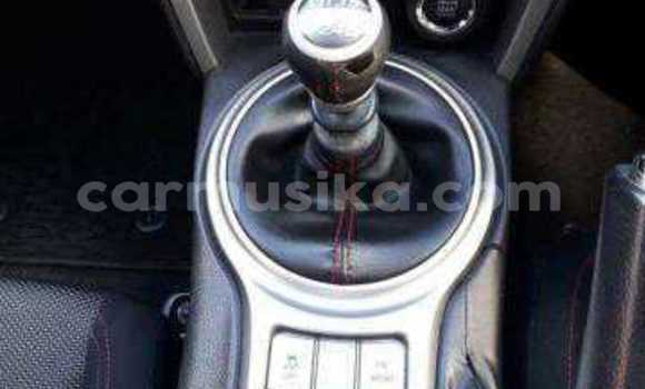 Acheter Occasion Voiture Toyota GT86 Blanc à Beitbridge, Matabeleland South Acheter Occasion Voiture Toyota GT86 Blanc à Beitbridge, Matabeleland South