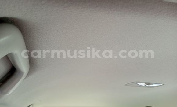 Acheter Occasion Voiture Toyota Belta Beige à Beitbridge, Matabeleland South Acheter Occasion Voiture Toyota Belta Beige à Beitbridge, Matabeleland South