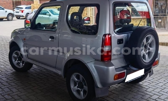 Buy Used Suzuki Jimny Silver Car in Beitbridge in Matabeleland South Buy Used Suzuki Jimny Silver Car in Beitbridge in Matabeleland South