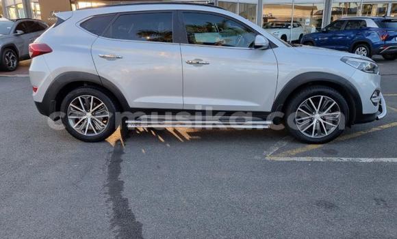 Acheter Occasion Voiture Hyundai Tucson Gris à Beitbridge, Matabeleland South Acheter Occasion Voiture Hyundai Tucson Gris à Beitbridge, Matabeleland South