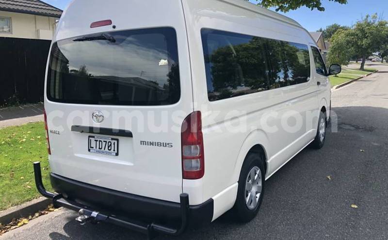 Big with watermark toyota hiace matabeleland south beitbridge 28239