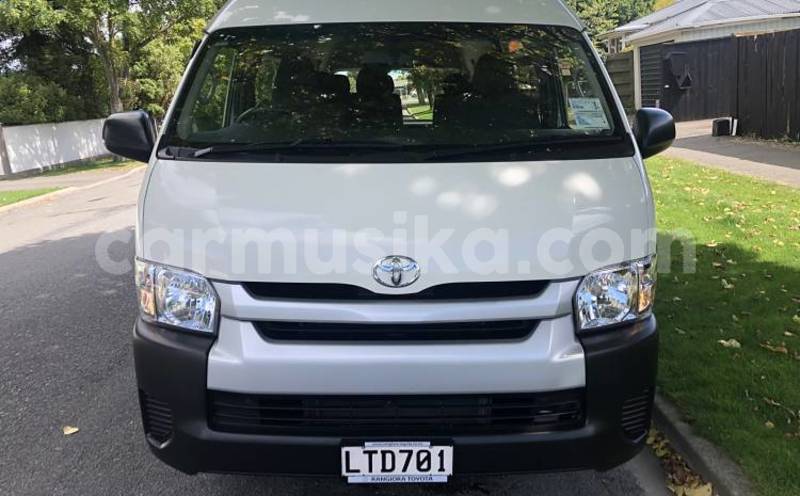 Big with watermark toyota hiace matabeleland south beitbridge 28239