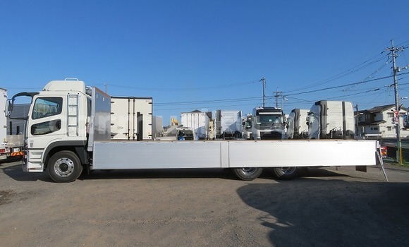 Acheter Occasion Utilitaire Mitsubishi Fuso Autre à Beitbridge, Matabeleland South Acheter Occasion Utilitaire Mitsubishi Fuso Autre à Beitbridge, Matabeleland South