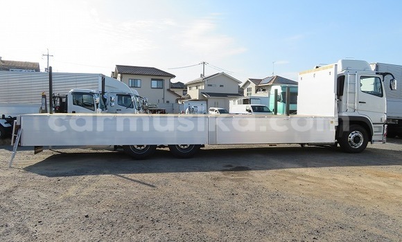 Acheter Occasion Utilitaire Mitsubishi Fuso Autre à Beitbridge, Matabeleland South Acheter Occasion Utilitaire Mitsubishi Fuso Autre à Beitbridge, Matabeleland South