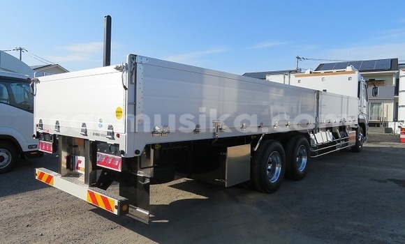 Acheter Occasion Utilitaire Mitsubishi Fuso Autre à Beitbridge, Matabeleland South Acheter Occasion Utilitaire Mitsubishi Fuso Autre à Beitbridge, Matabeleland South