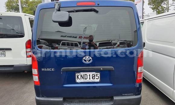 Buy Used Toyota Hiace Blue Car in Beitbridge in Matabeleland South Buy Used Toyota Hiace Blue Car in Beitbridge in Matabeleland South