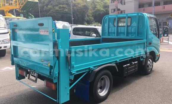 Buy Used Toyota Dyna Green Truck in Beitbridge in Matabeleland South Buy Used Toyota Dyna Green Truck in Beitbridge in Matabeleland South