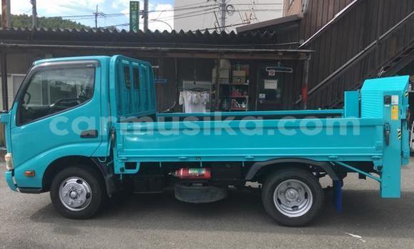 Buy Used Toyota Dyna Green Truck in Beitbridge in Matabeleland South Buy Used Toyota Dyna Green Truck in Beitbridge in Matabeleland South
