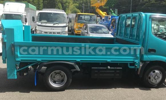 Buy Used Toyota Dyna Green Truck in Beitbridge in Matabeleland South Buy Used Toyota Dyna Green Truck in Beitbridge in Matabeleland South