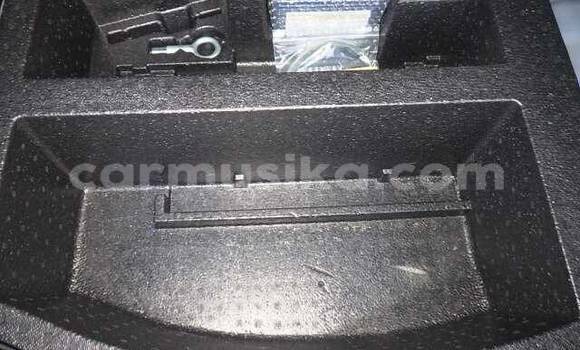 Acheter Occasion Voiture Honda Fit Bleu à Beitbridge, Matabeleland South Acheter Occasion Voiture Honda Fit Bleu à Beitbridge, Matabeleland South