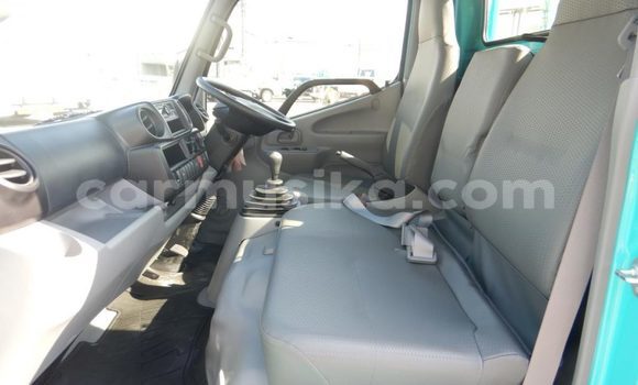 Acheter Occasion Utilitaire Toyota Dyna Vert à Beitbridge, Matabeleland South Acheter Occasion Utilitaire Toyota Dyna Vert à Beitbridge, Matabeleland South