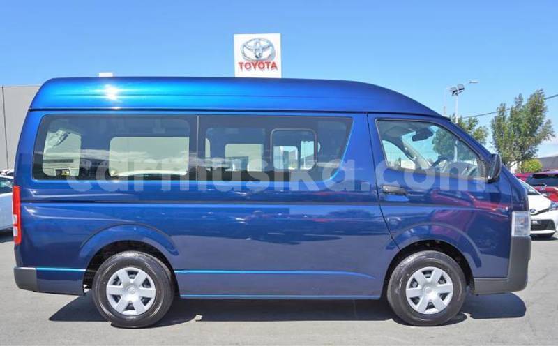 Big with watermark toyota hiace matabeleland south beitbridge 28252