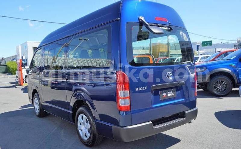 Big with watermark toyota hiace matabeleland south beitbridge 28252