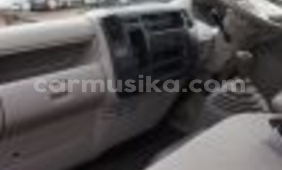 Acheter Occasion Utilitaire Toyota Dyna Blanc à Beitbridge, Matabeleland South Acheter Occasion Utilitaire Toyota Dyna Blanc à Beitbridge, Matabeleland South