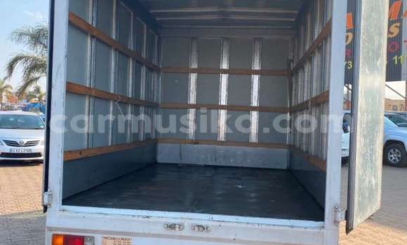 Tenga Tsaru Toyota Dyna Chena Rori in Beitbridge in Matabeleland South Tenga Tsaru Toyota Dyna Chena Rori in Beitbridge in Matabeleland South