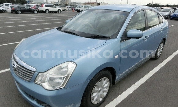 Nunua Ilio tumika Nissan Bluebird Bluu Gari ndani ya Beitbridge nchini Matabeleland Kusini