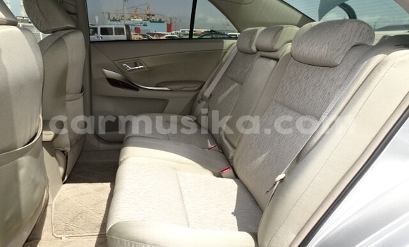 Acheter Occasion Voiture Toyota Allion Gris à Harare, Harare Acheter Occasion Voiture Toyota Allion Gris à Harare, Harare