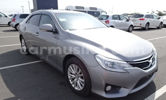 Acheter Occasion Voiture Toyota Mark X Gris à Harare, Harare