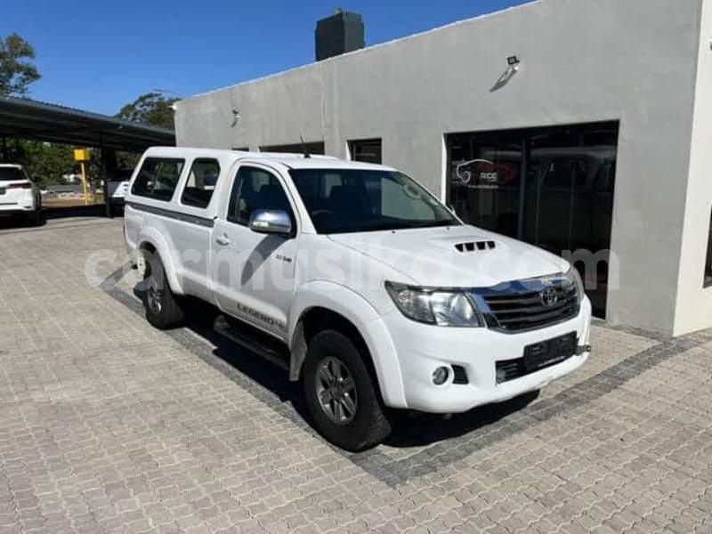 Big with watermark toyota hilux matabeleland south beitbridge 28269