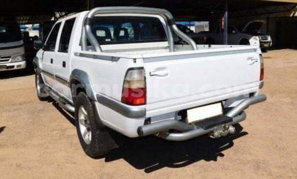 Buy Used Isuzu KB White Car in Beitbridge in Matabeleland South Buy Used Isuzu KB White Car in Beitbridge in Matabeleland South