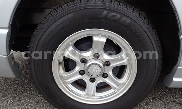 Nunua Ilio tumika Toyota Hiace Fedha Gari ndani ya Beitbridge nchini Matabeleland Kusini Nunua Ilio tumika Toyota Hiace Fedha Gari ndani ya Beitbridge nchini Matabeleland Kusini