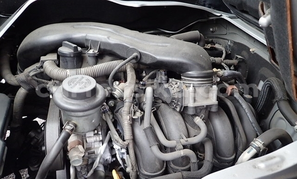 Nunua Ilio tumika Toyota Hiace Fedha Gari ndani ya Beitbridge nchini Matabeleland Kusini Nunua Ilio tumika Toyota Hiace Fedha Gari ndani ya Beitbridge nchini Matabeleland Kusini