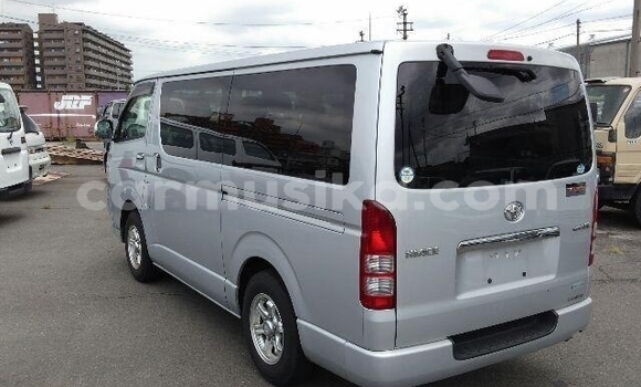 Acheter Occasion Voiture Toyota Hiace Gris à Beitbridge, Matabeleland South Acheter Occasion Voiture Toyota Hiace Gris à Beitbridge, Matabeleland South