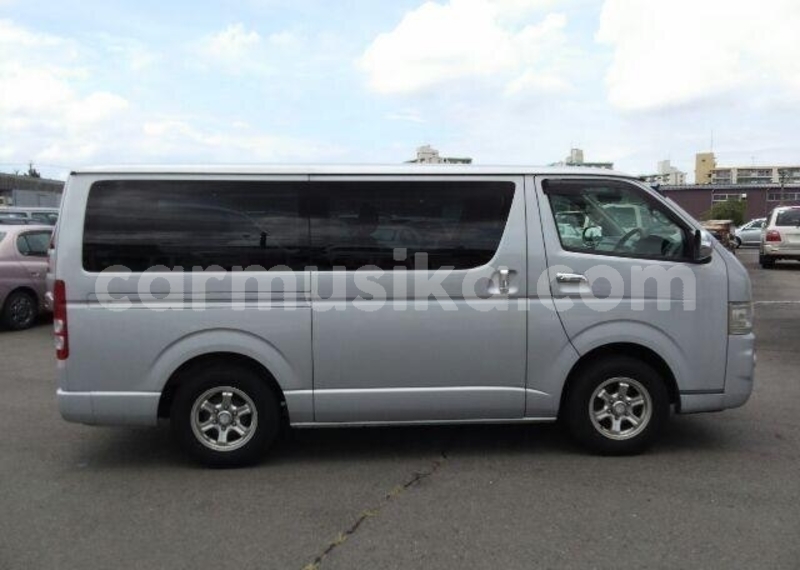 Big with watermark toyota hiace matabeleland south beitbridge 28288