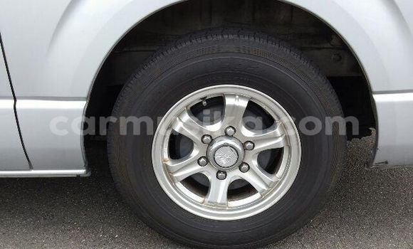 Acheter Occasion Voiture Toyota Hiace Gris à Beitbridge, Matabeleland South Acheter Occasion Voiture Toyota Hiace Gris à Beitbridge, Matabeleland South