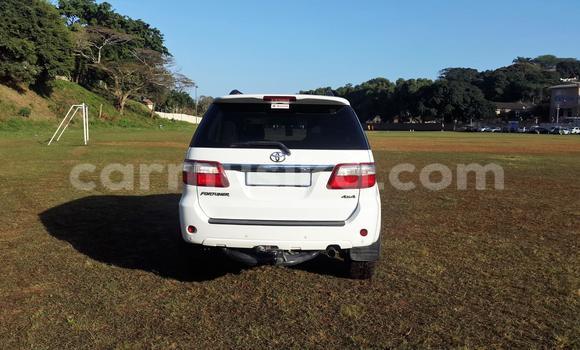 Buy Used Toyota Fortuner White Car in Bulawayo in Bulawayo Buy Used Toyota Fortuner White Car in Bulawayo in Bulawayo
