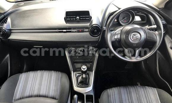 Acheter Occasion Voiture Mazda Mazda 2 Rouge à Beitbridge, Matabeleland South Acheter Occasion Voiture Mazda Mazda 2 Rouge à Beitbridge, Matabeleland South