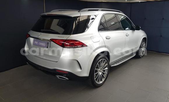 Nunua Ilio tumika Mercedes‒Benz G-klasse AMG Fedha Gari ndani ya Beitbridge nchini Matabeleland Kusini Nunua Ilio tumika Mercedes‒Benz G-klasse AMG Fedha Gari ndani ya Beitbridge nchini Matabeleland Kusini