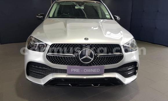 Nunua Ilio tumika Mercedes‒Benz G-klasse AMG Fedha Gari ndani ya Beitbridge nchini Matabeleland Kusini Nunua Ilio tumika Mercedes‒Benz G-klasse AMG Fedha Gari ndani ya Beitbridge nchini Matabeleland Kusini