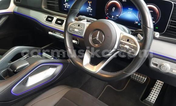 Nunua Ilio tumika Mercedes‒Benz G-klasse AMG Fedha Gari ndani ya Beitbridge nchini Matabeleland Kusini Nunua Ilio tumika Mercedes‒Benz G-klasse AMG Fedha Gari ndani ya Beitbridge nchini Matabeleland Kusini